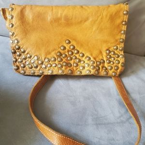 Wilson Vintage leather cross body bag